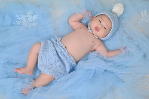 湘潭宝宝眼睛肿是什么原因